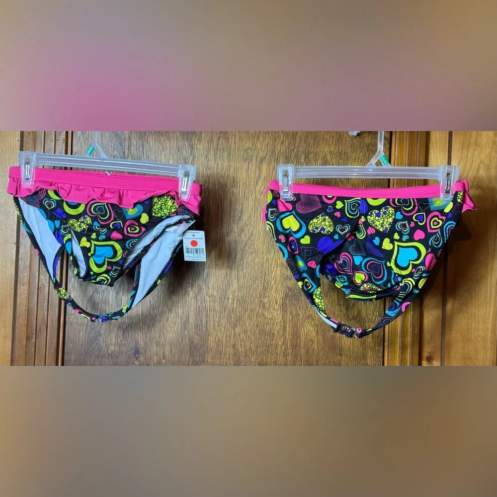 2 Girls Extremely Me‎ Colorful Heart Print Bikinis - 10/12 & 14/16